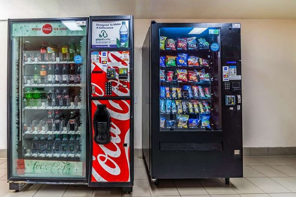 Best Vending Machine Locations in the USA (2026 Guide)